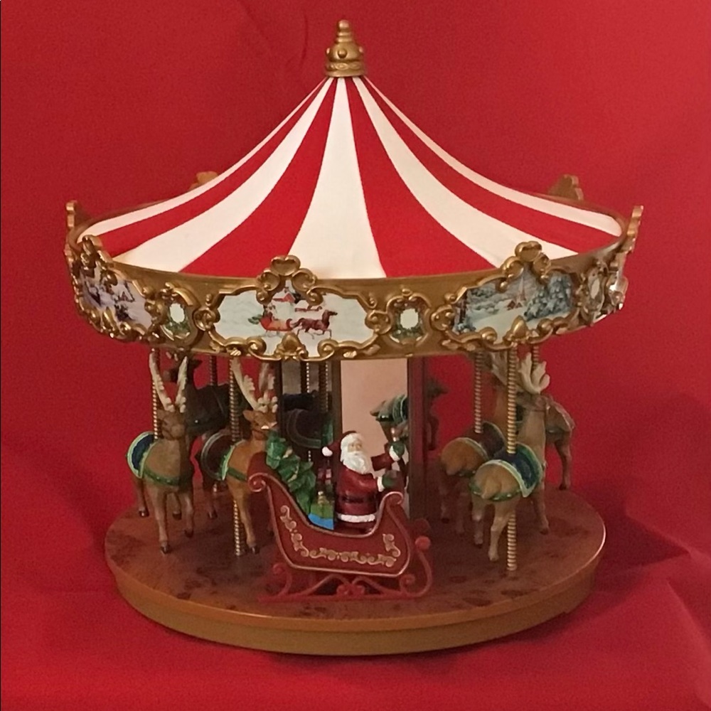 Mr. Christmas Very Merry Carousel